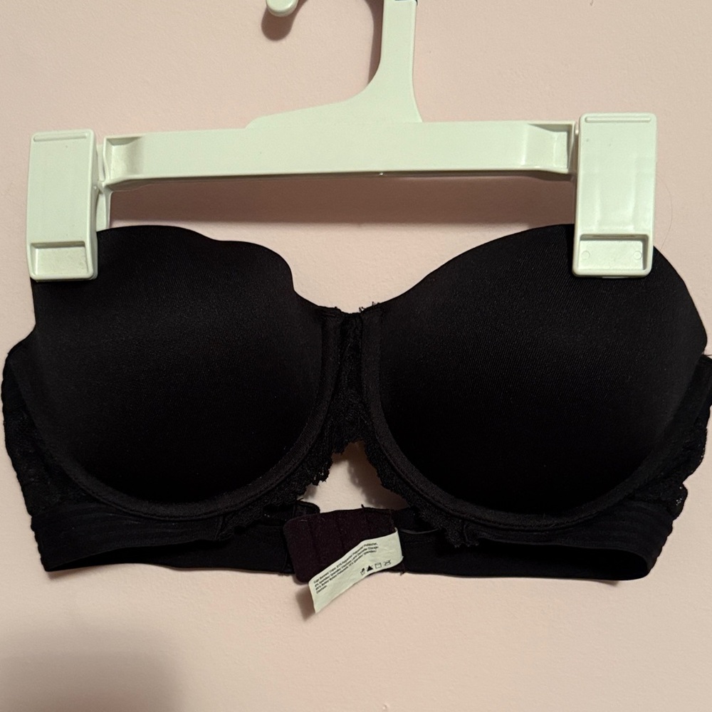 Maidenform Black Strapless Bra